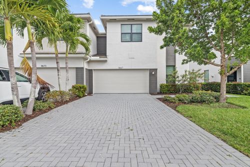 8667 Corvus Dr, Lake Worth, FL, 33467-2419 | Card Image
