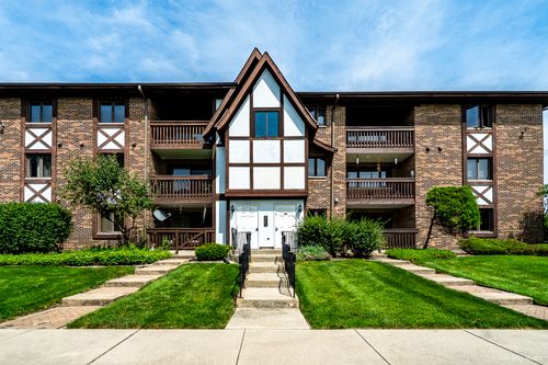 108-10251 Major Ave, Oak Lawn, IL, 60453-6421 | Card Image