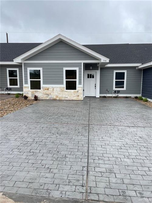 430 4 1/2 St, La Joya, TX, 78560 | Card Image