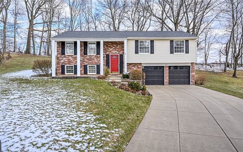 251 Shagbark Dr, Cheswick, PA, 15024-9617 | Card Image