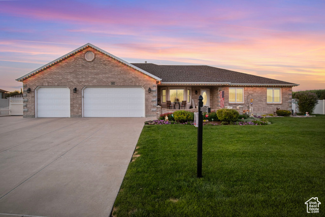 10610 , South Jordan, UT 84095