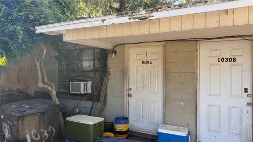 1028 W Livingston St, ORLANDO, FL, 32805-1526 | Card Image