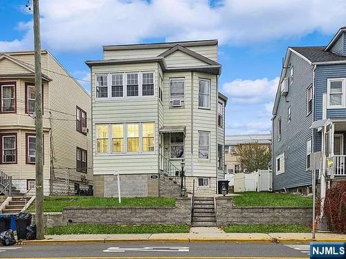 703 Schuyler, Kearny, NJ, 07032 | Card Image
