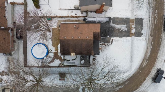 6184 Trillium Cres, House other with 3 bedrooms, 2 bathrooms and 2 parking in Niagara Falls ON | Image 6
