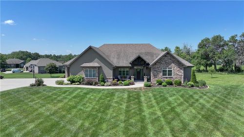 110 Carter Dr, Plattsburg, MO, 64477-9515 | Card Image