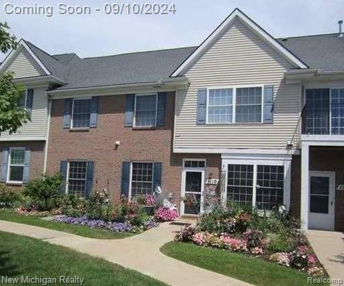 1110 Rial Lake Drive, Howell Twp, MI, 48843 | Card Image