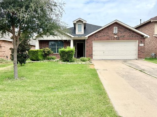 2812 Park Place Dr, Grand Prairie, TX, 75052-8521 | Card Image