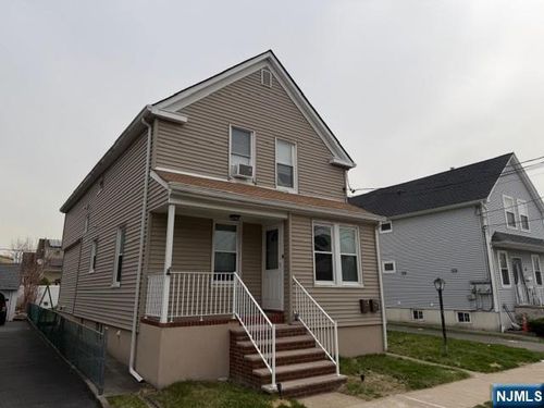 334 3rd St, Saddle Brook, NJ, 07663-6304 | Card Image