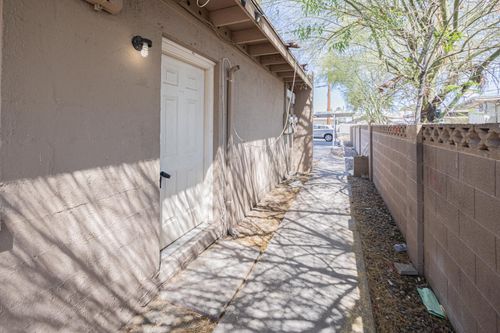 b-2352 E Broadway Rd, Mesa, AZ, 85204-1455 | Card Image