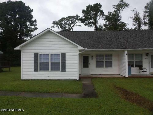 b-1018 Wesley Ln, Newport, NC, 28570-8709 | Card Image
