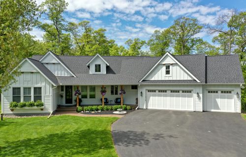 19226 Meadowridge Ln N, Marine On Saint Croix, MN, 55047-2300 | Card Image