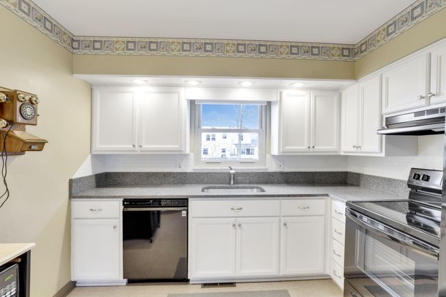 6871 Ardelle Dr, House other with 3 bedrooms, 3 bathrooms and null parking in Reynoldsburg OH | Image 25