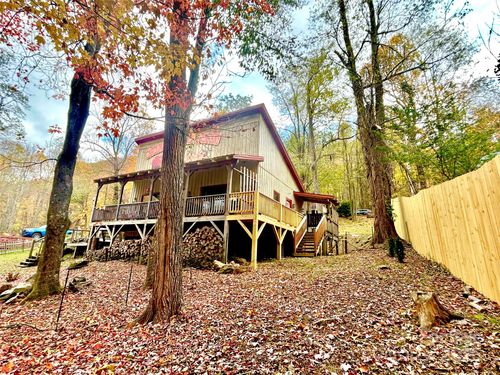 71 Maggie Ln, Maggie Valley, NC, 28751-0408 | Card Image