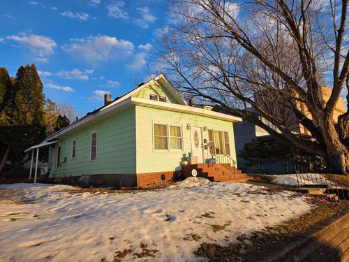 220 N Washington St, Saint Croix Falls, WI, 54024-9265 | Card Image