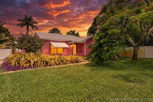 227 S Swinton Ave, Delray Beach, FL, 33444-3657 | Card Image