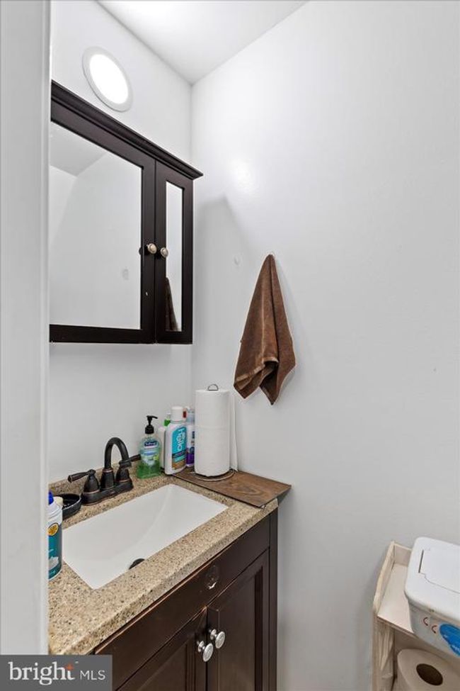 Image | Image 7