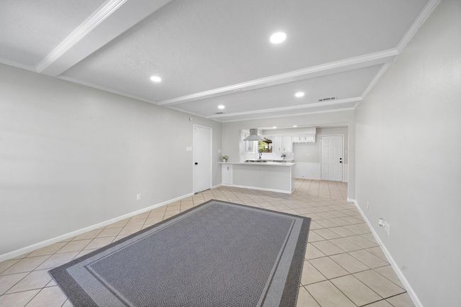 21710 Rotherham Dr, House other with 5 bedrooms, 3 bathrooms and 2 parking in Spring TX | Image 9