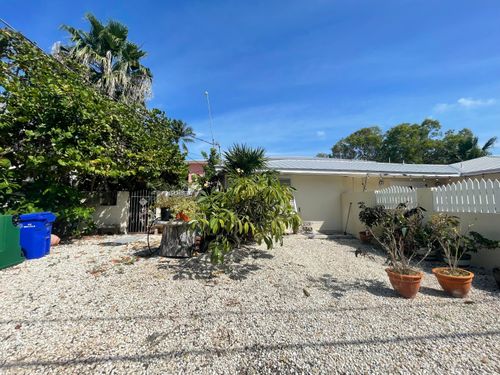 apt-3-801 Waddell Ave, Key West, FL, 33040-4714 | Card Image