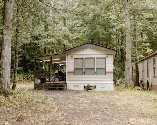 97 1 First St, Deming, WA, 98244 | Card Image
