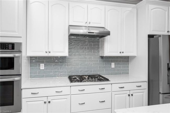 Kitchen | Image 18