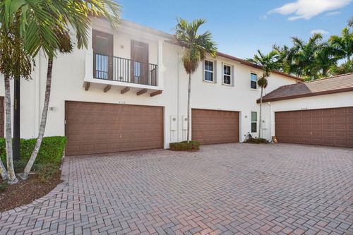 4718 Monarch Way, Coconut Creek, FL, 33073-3402 | Card Image