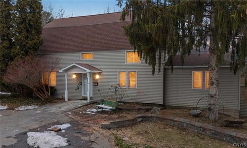 102 Meyers Rd, Liverpool, NY, 13088-4438 | Card Image