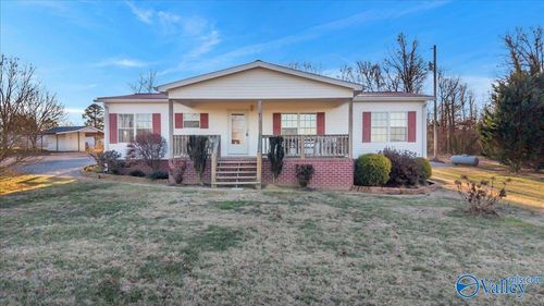 144 County Road 675, Fort Payne, AL, 35968-5820 | Card Image