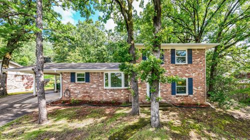 7002 Amherst Dr, Little Rock, AR, 72205-2763 | Card Image