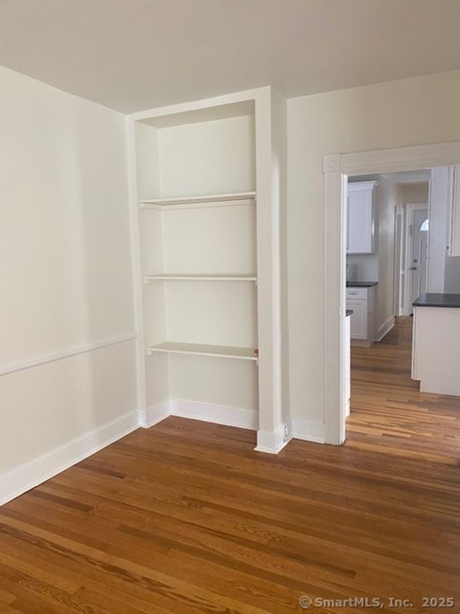 FL-2ND - 172 Beaver St, Home with 2 bedrooms, 1 bathrooms and 1 parking in Ansonia CT | Image 18