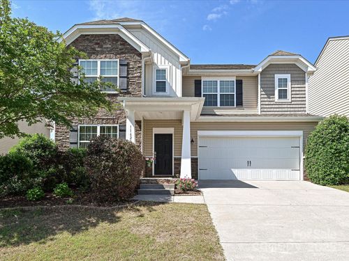 11621 Red Knoll Ln, Pineville, NC, 28134-9046 | Card Image