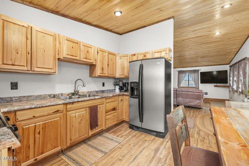 8951 32nd St Nw, New Town, ND, 58763-9513 | Card Image