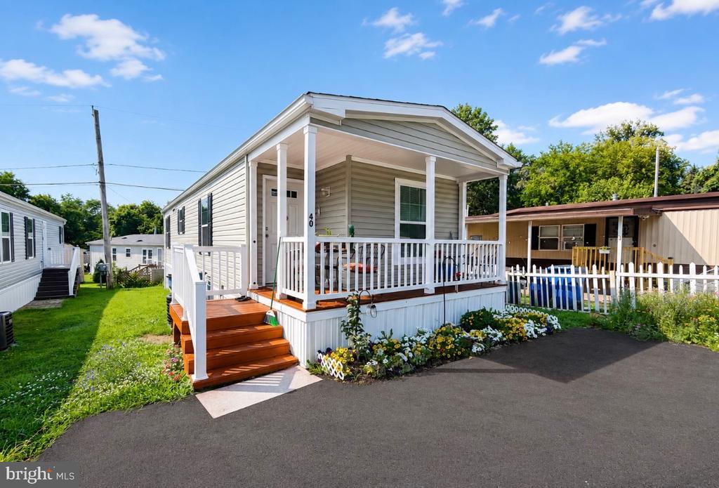 Residential in BENSALEM