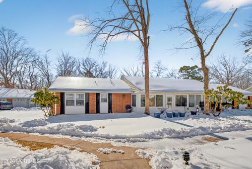 116A Buckingham Dr, Lakewood, NJ, 08701-6398 | Card Image