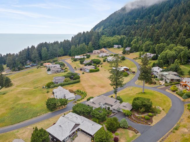 8720 Braeridge Drive, House other with 3 bedrooms, 3 bathrooms and null parking in Nehalem OR | Image 52