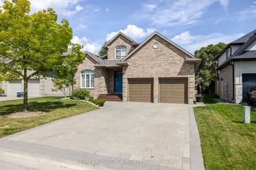 1246 Thornley Street, London South, ON, N6K4V3 | Card Image