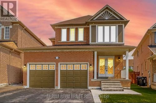 16 Mario St, Brampton, ON, L6P1N1 | Card Image