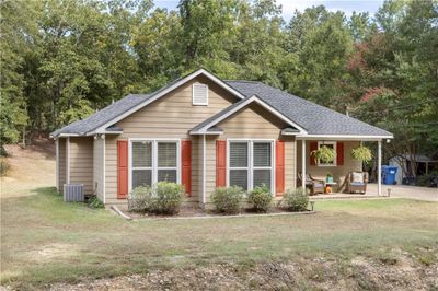 971 Lee Road 437, House other with 3 bedrooms, 2 bathrooms and null parking in PHENIX CITY AL | Image 2