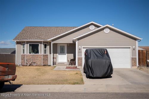 1250 Deserado Dr, Rangely, CO, 81648-4401 | Card Image