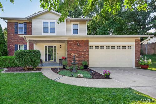 117 Meadow Ridge Ct, Saint Peters, MO, 63376-3085 | Card Image