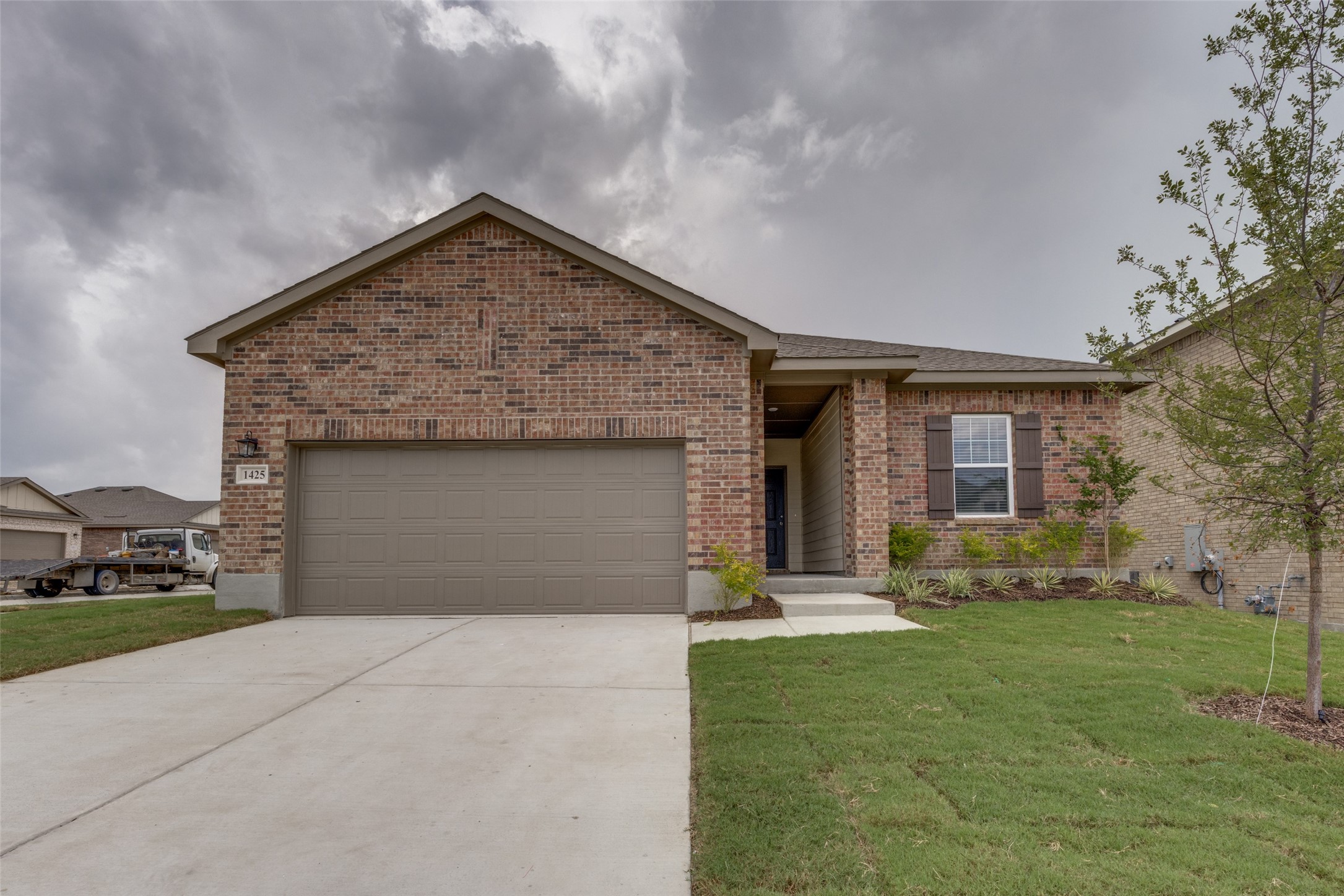 Residential Lease in Howe 3