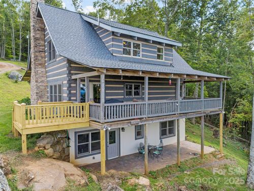 49 Cub Pass, Bakersville, NC, 28705-0810 | Card Image