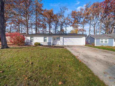 7025 Salge Drive, House other with 3 bedrooms, 2 bathrooms and null parking in Fort Wayne IN | Image 1