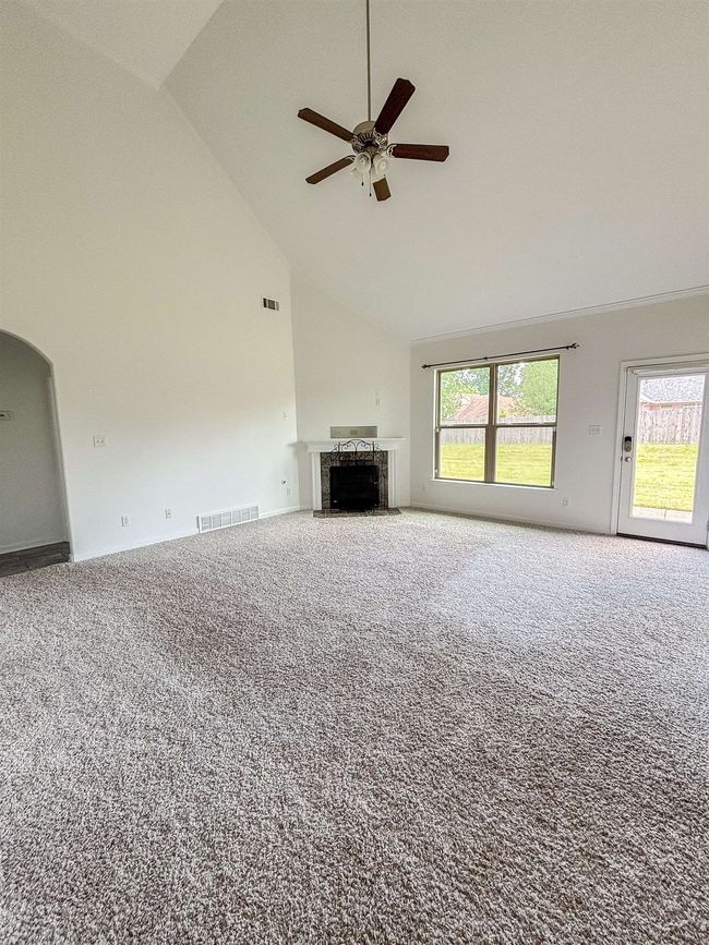 6839 Hare Pointe Dr, House other with 4 bedrooms, 3 bathrooms and null parking in Bartlett TN | Image 5