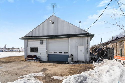 103 3rd St W, Delisle, SK, S0L0P0 | Card Image