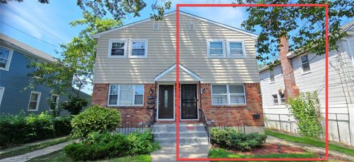 13834 247th St, Rosedale, NY, 11422-2293 | Card Image