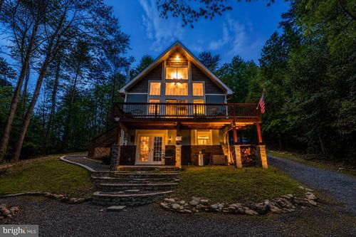190 Longstreet Rd, BASYE, VA, 22810-2037 | Card Image