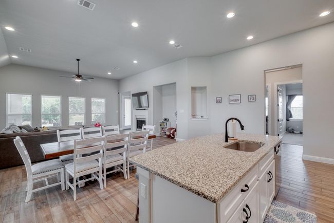 441 Double Eagle Ranch Dr, House other with 4 bedrooms, 3 bathrooms and 2 parking in Cedar Creek TX | Image 11