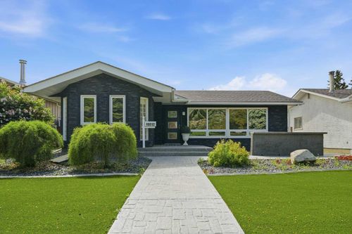 10012 Willowview Rd Se, Calgary, AB, T2J1P4 | Card Image
