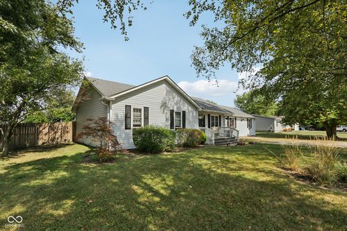 610 E 1000 N, Fortville, IN, 46040-9315 | Card Image