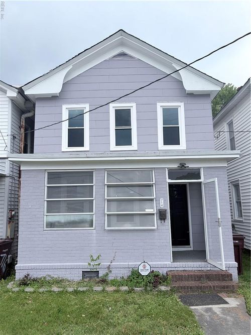 714 B St, Chesapeake, VA, 23324-2522 | Card Image